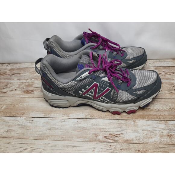 New Balance 410 v4 Womens Size 8.5 Running Trail Shoes Purple Gray WT410GP4 - Picture 5 of 11